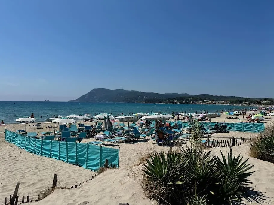 Apartment Appart Cosy, Piscine, Clim, Parking Prive - Proche Plage - Arrivee Autonome - Lit Queen Size La Seyne-sur-Mer