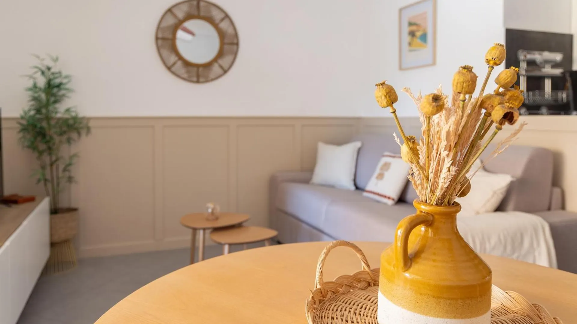 Appartement Appart Cosy, Piscine, Clim, Parking Prive - Proche Plage - Arrivee Autonome - Lit Queen Size La Seyne-sur-Mer France